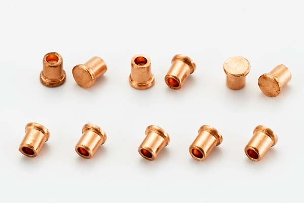 鉚釘使用的什么材料，銅鉚釘又是什么材料？